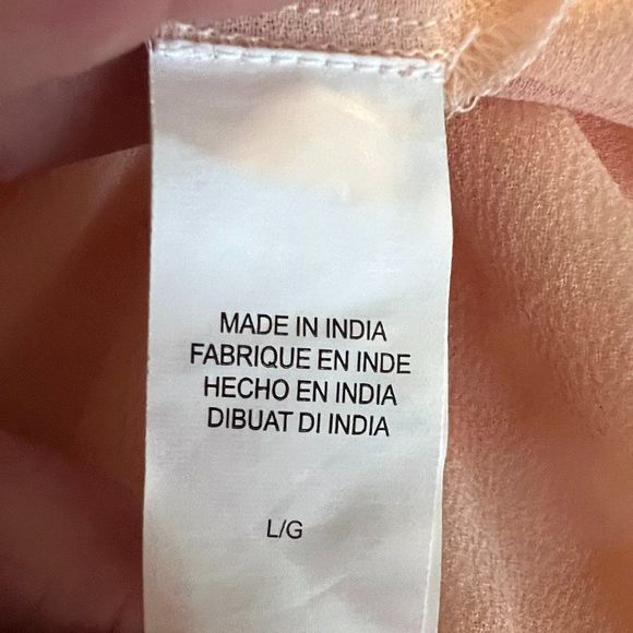 Lucky Brand Flouncy Peach Top Which Can Be Worn On or Off Shoulder Size Large - Picture 5 of 7